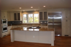 Transitional White Kitchen